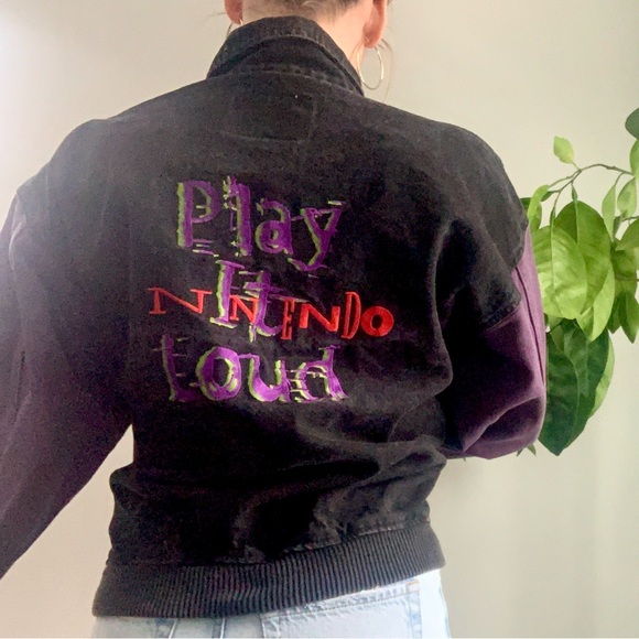 Vintage 90s Nintendo Women's Black and Purple Varsity Jacket - Picture 10 of 16